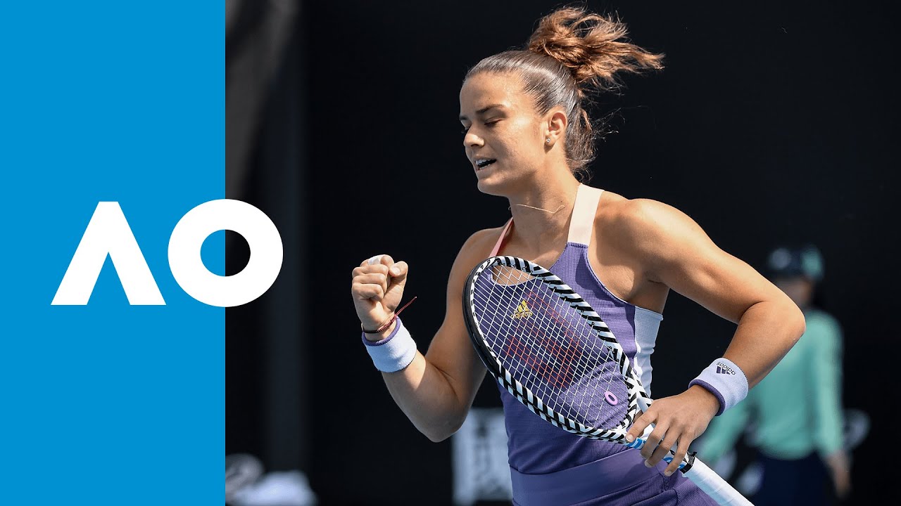 Maria Sakkari smashes her way through first round of Australian Open